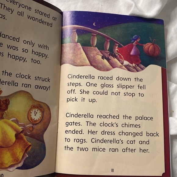Lot of 2 Childrens Books Curious George Goes to a Costume Party & Cinderella - Picture 7 of 9